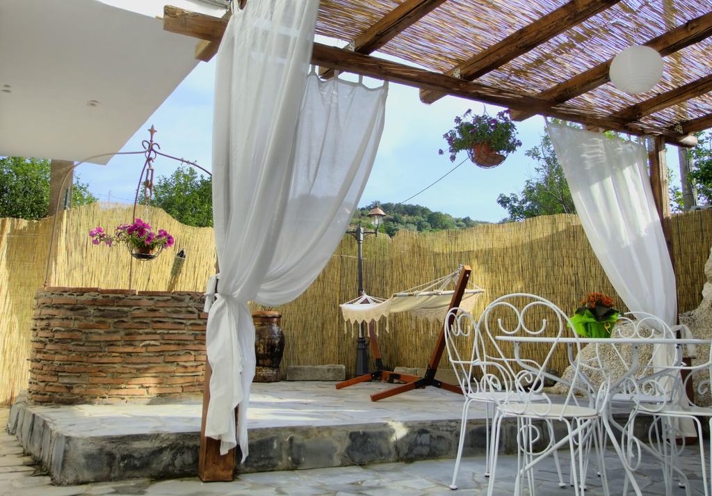 Casa Vacanze Borgo Borghese SantʼAlessio Siculo Szoba fotó