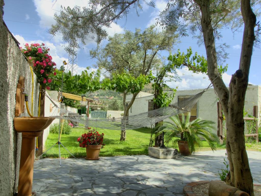 Casa Vacanze Borgo Borghese SantʼAlessio Siculo Kültér fotó